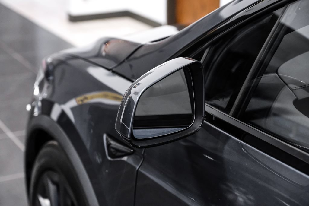 Used 2022 Tesla Model X AWD/4WD image 54