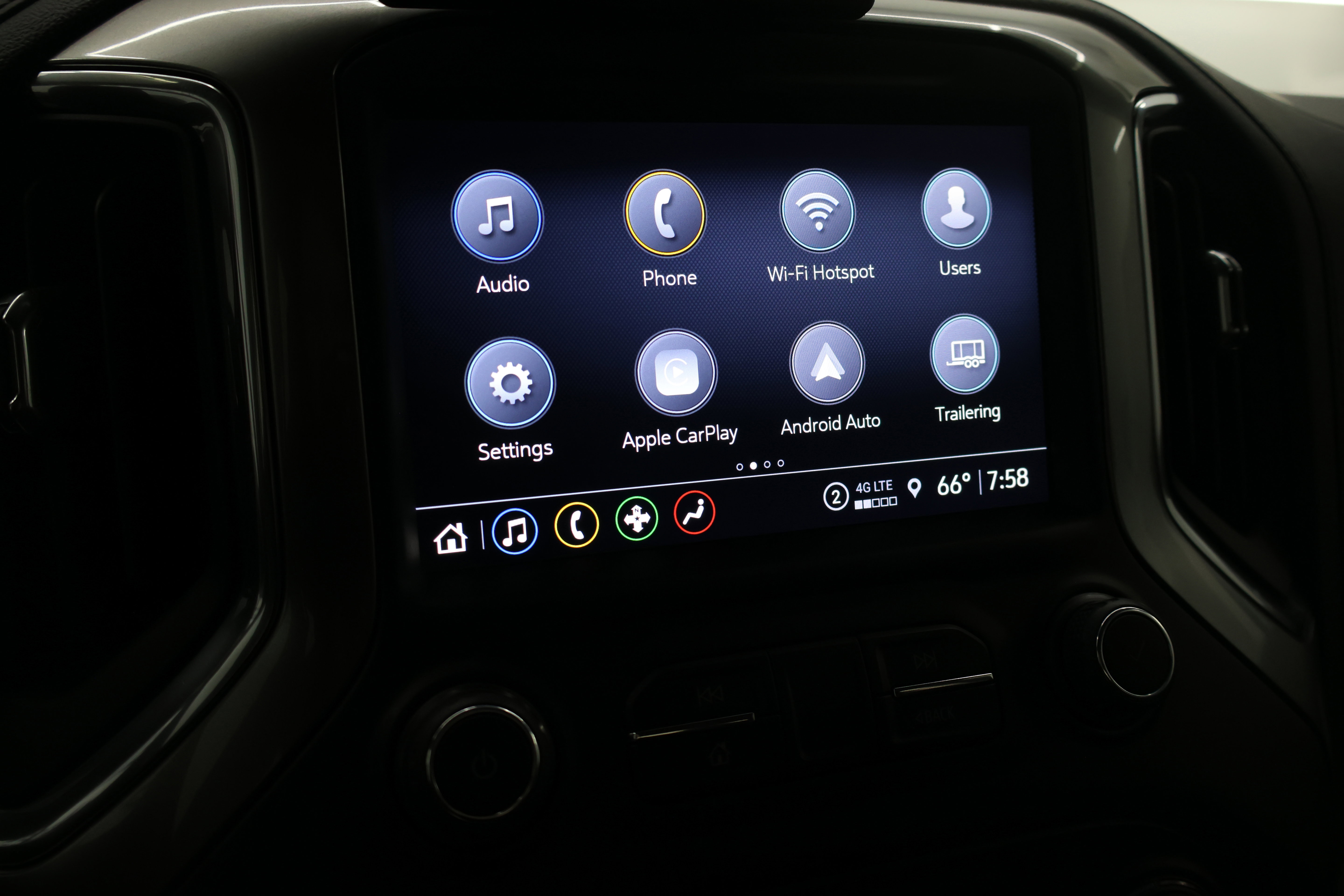 Used 2022 Chevrolet Silverado 2500 LT w/ Convenience Package image 43