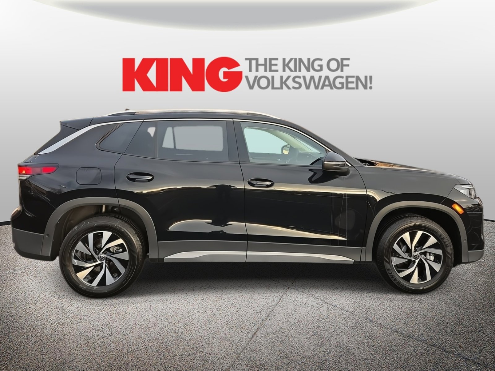 New 2026 Volkswagen Tiguan S video 2