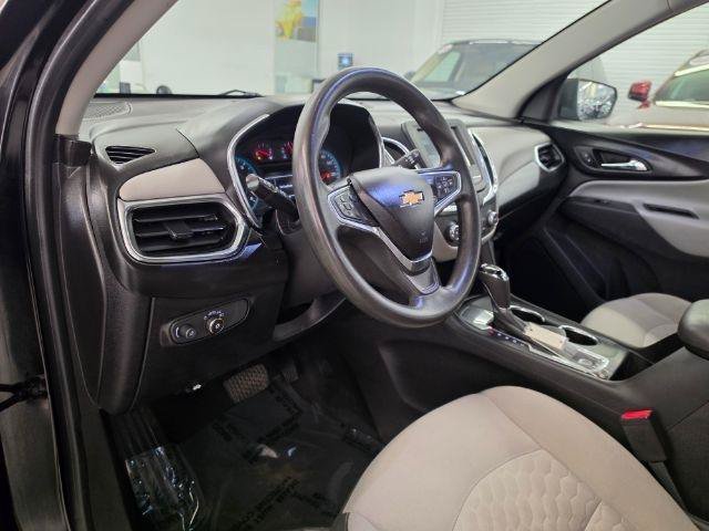 Used 2018 Chevrolet Equinox LS FWD image 14