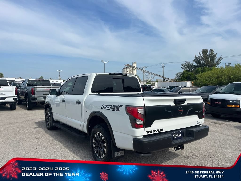 Used 2021 Nissan Titan PRO-4X w/ Pro-4x Convenience Package AWD/4WD image 5