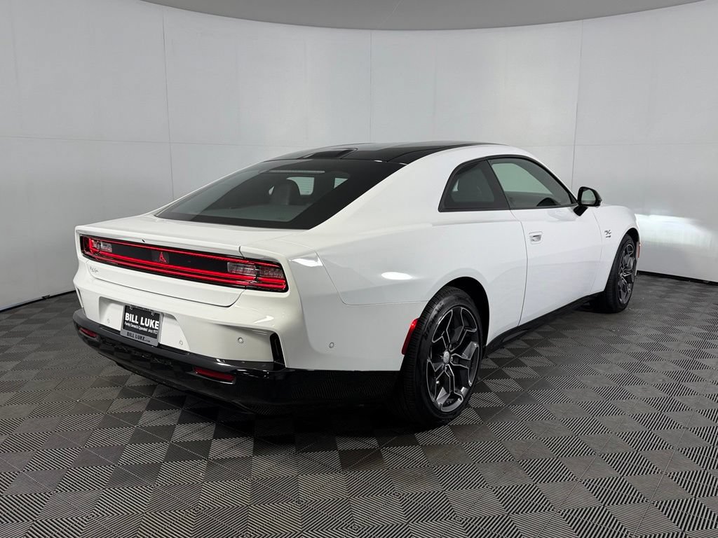 Used 2024 Dodge Charger Daytona R/T w/ Plus Group AWD/4WD image 7
