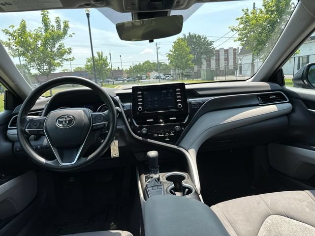 Used 2023 Toyota Camry LE FWD image 3