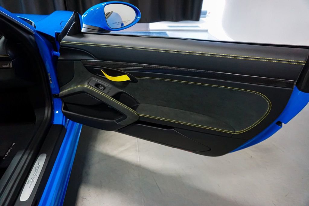 Used 2022 Porsche 718 Boxster Spyder image 37