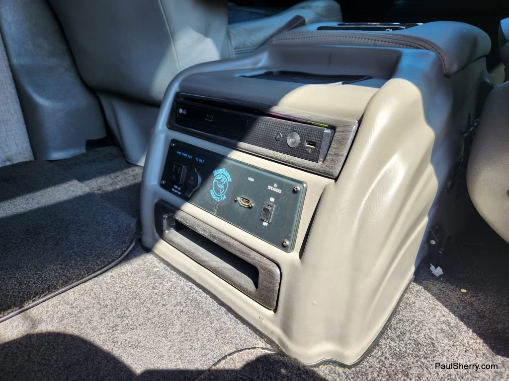 Used 2021 Chevrolet Express 2500 LS w/ Enhanced Convenience Package image 50