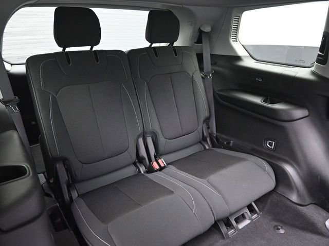 Used 2022 Jeep Grand Cherokee L Laredo w/ Luxury Tech Group I image 16