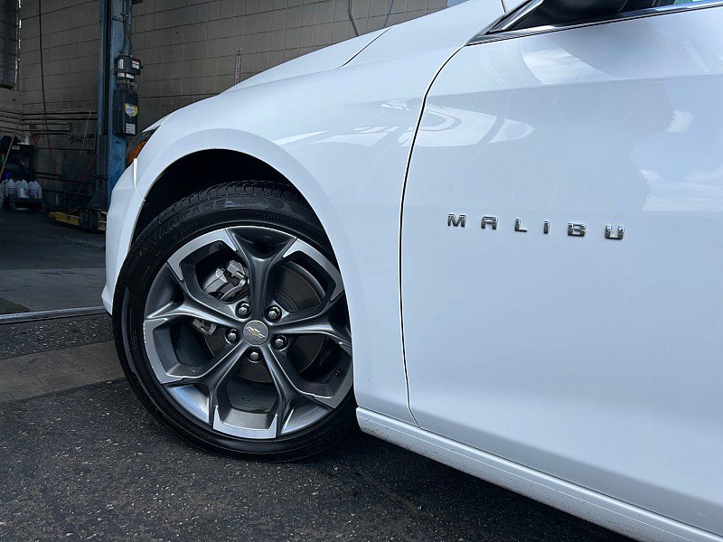 Used 2024 Chevrolet Malibu LT FWD image 15
