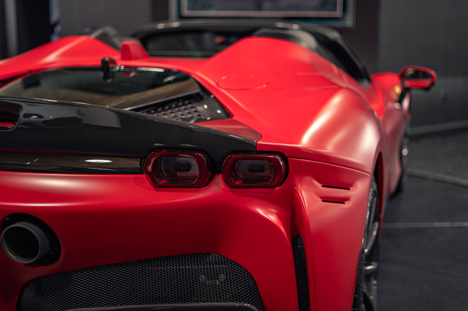 Used 2024 Ferrari SF90 Spider AWD/4WD image 27