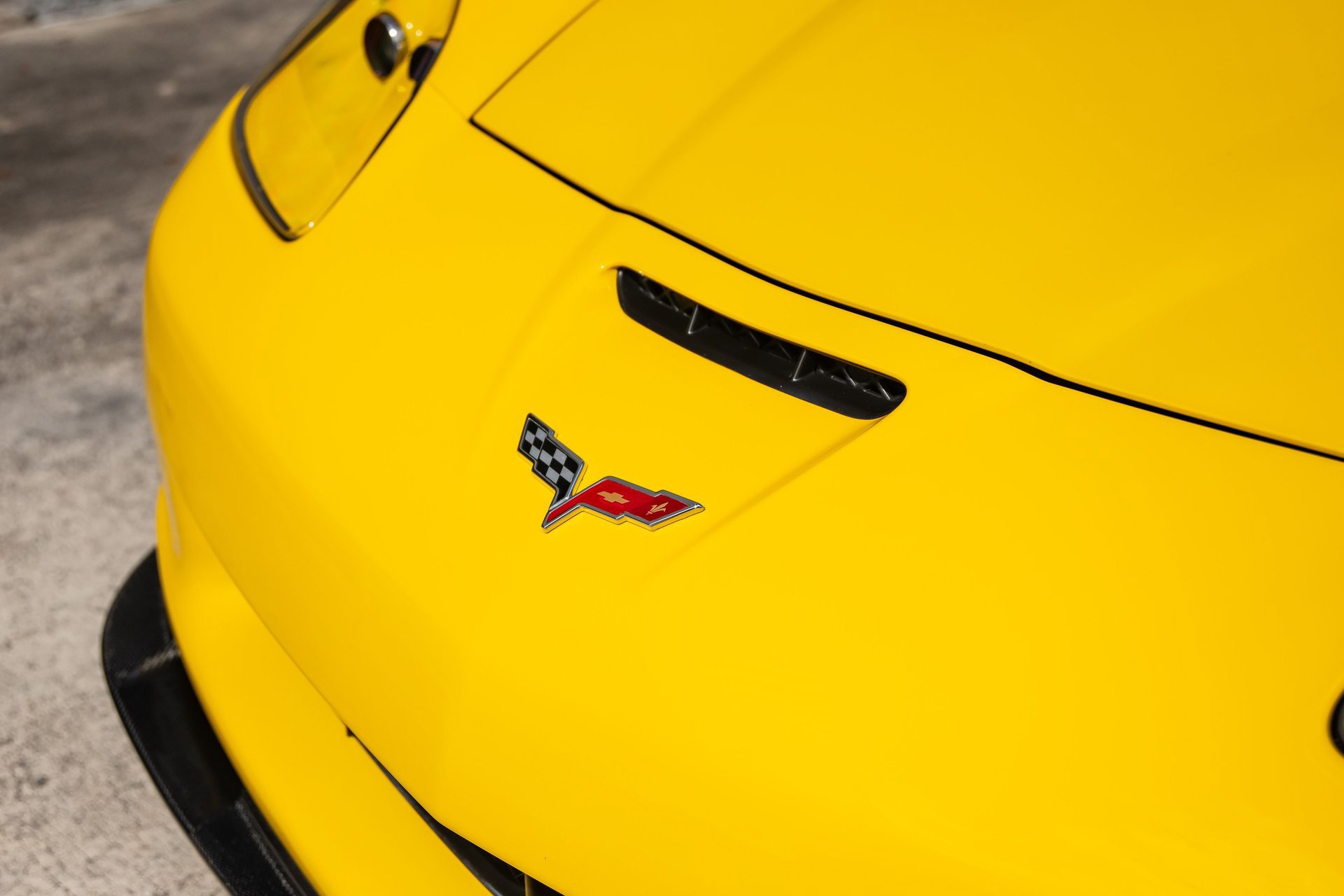 Used 2011 Chevrolet Corvette Z06 w/ Z07 Performance Package RWD image 23