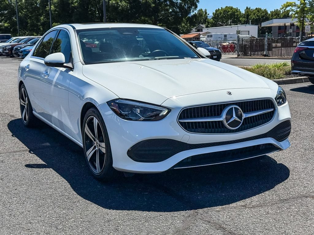 Used 2022 Mercedes-Benz C 300 Sedan image 5