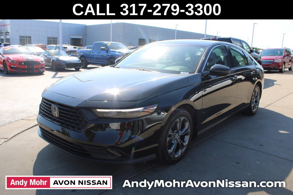 Used 2023 Honda Accord EX image 3