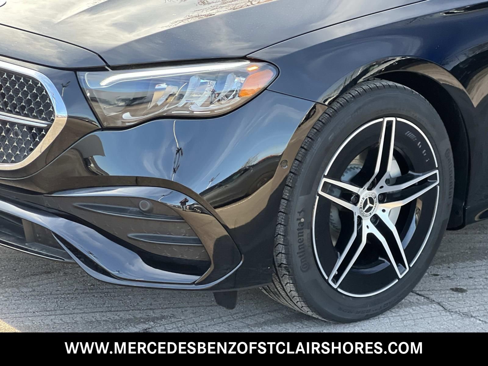 New 2026 Mercedes-Benz E 350 4MATIC Sedan image 10