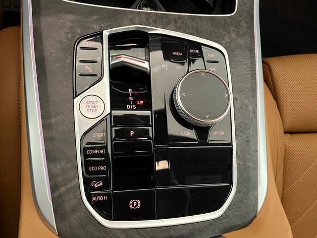 Certified 2024 BMW X5 xDrive40i w/ M Sport Package image 18