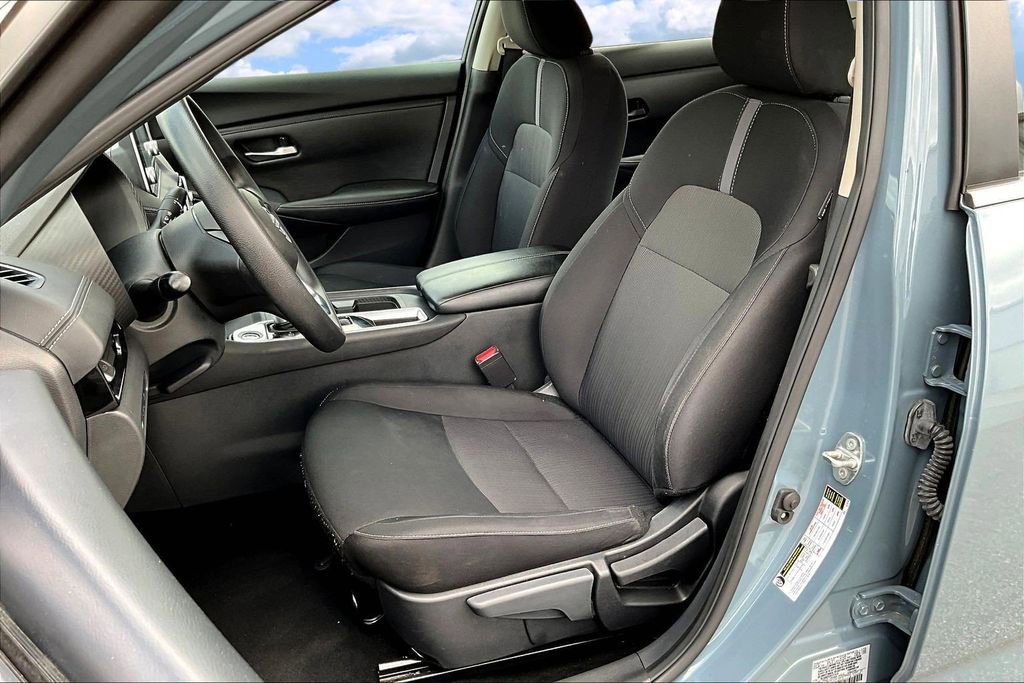 Used 2024 Nissan Sentra SV image 23