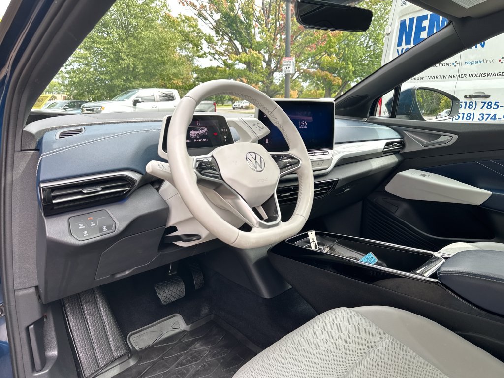 Used 2023 Volkswagen ID.4 S RWD image 12