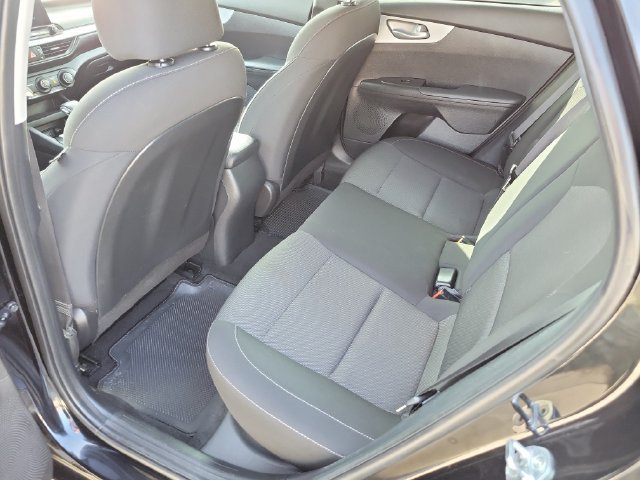 Used 2023 Kia Forte LXS w/ LXS Technology Package FWD image 22