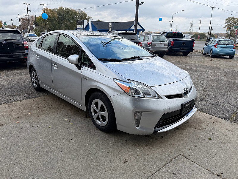 Used 2015 Toyota Prius Three image 6