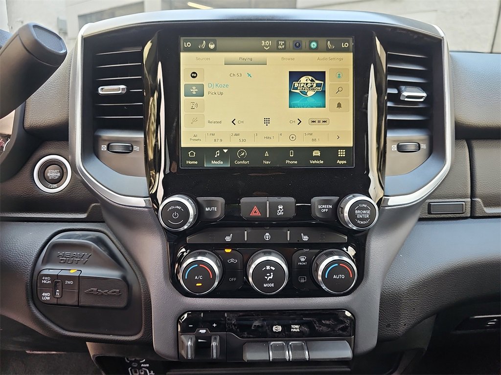 New 2024 RAM 2500 Big Horn w/ Heated Seats & Wheel Group image 20