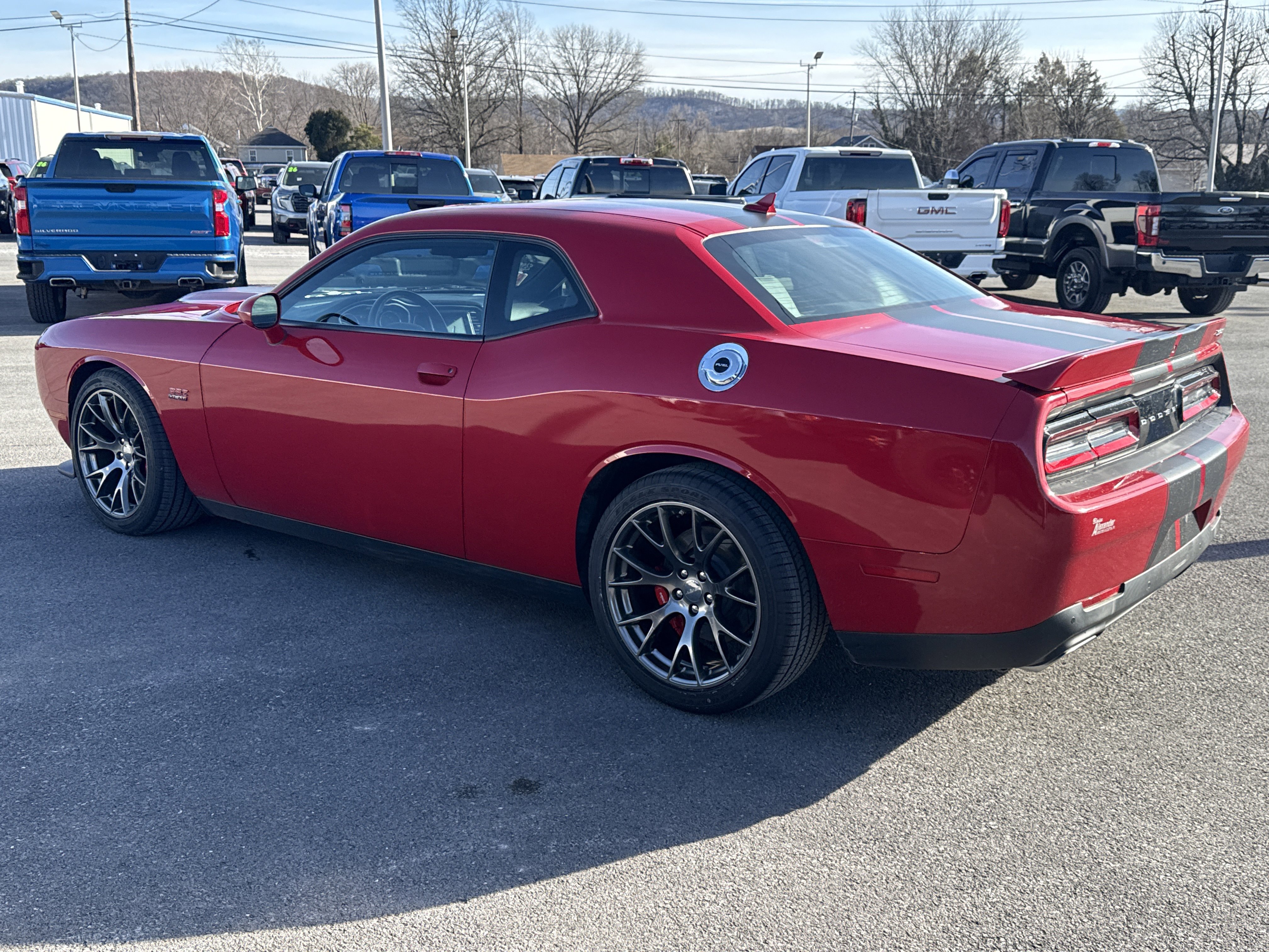 Used 2016 Dodge Challenger SRT w/ Technology Group image 6
