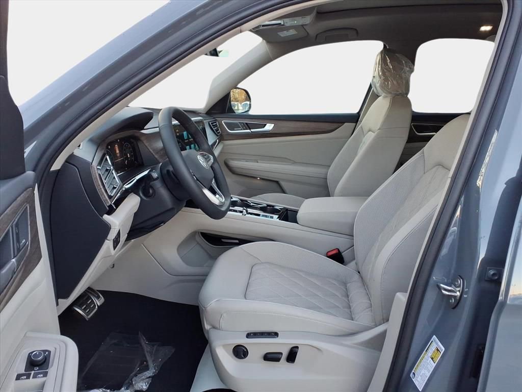 New 2026 Volkswagen Atlas SEL Premium R-Line image 9
