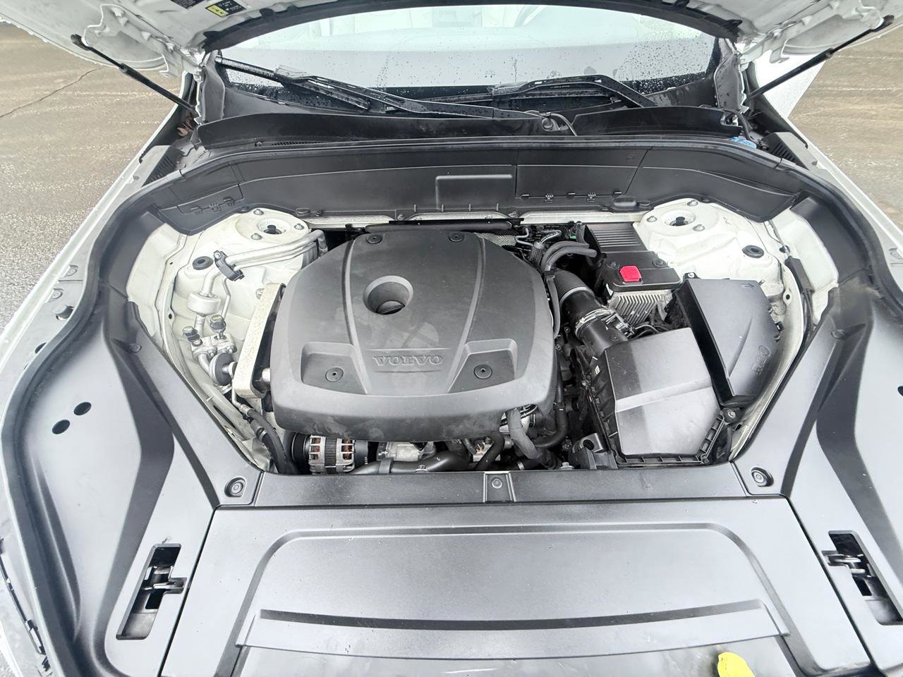 Used 2020 Volvo XC90 T5 Momentum AWD/4WD image 19