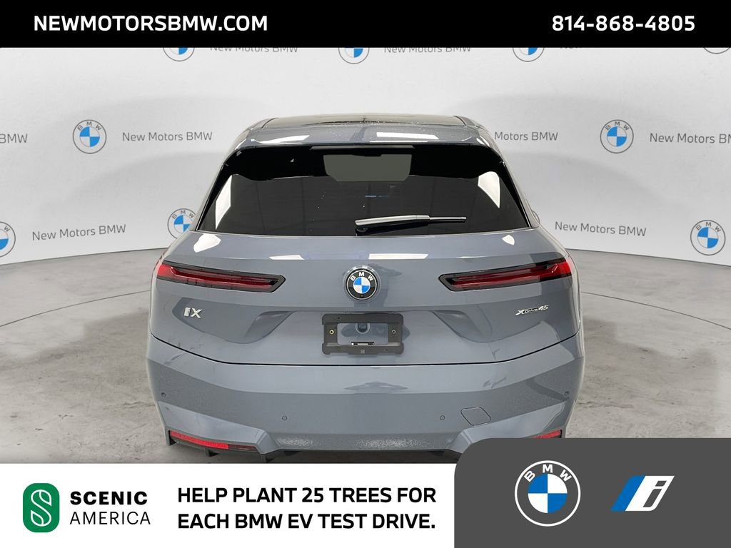 New 2026 BMW iX xDrive45 image 3