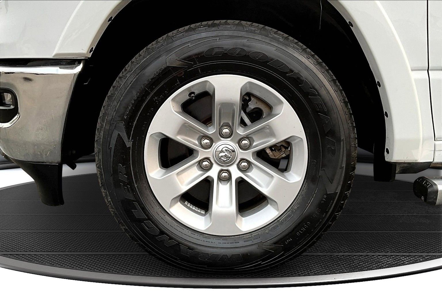 Used 2022 RAM 1500 Laramie image 35