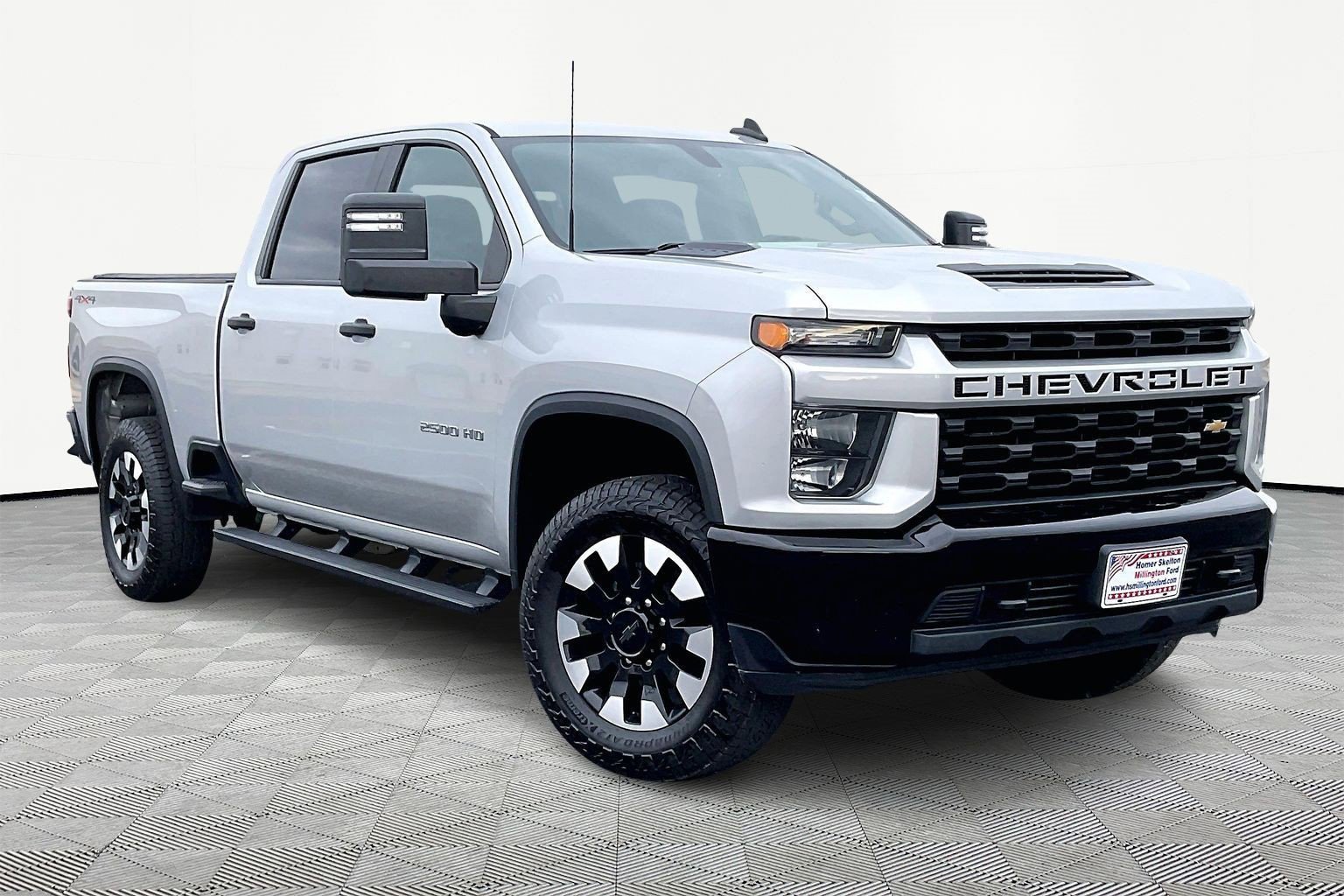 Used 2020 Chevrolet Silverado 2500 Custom w/ Custom Value Package image 1
