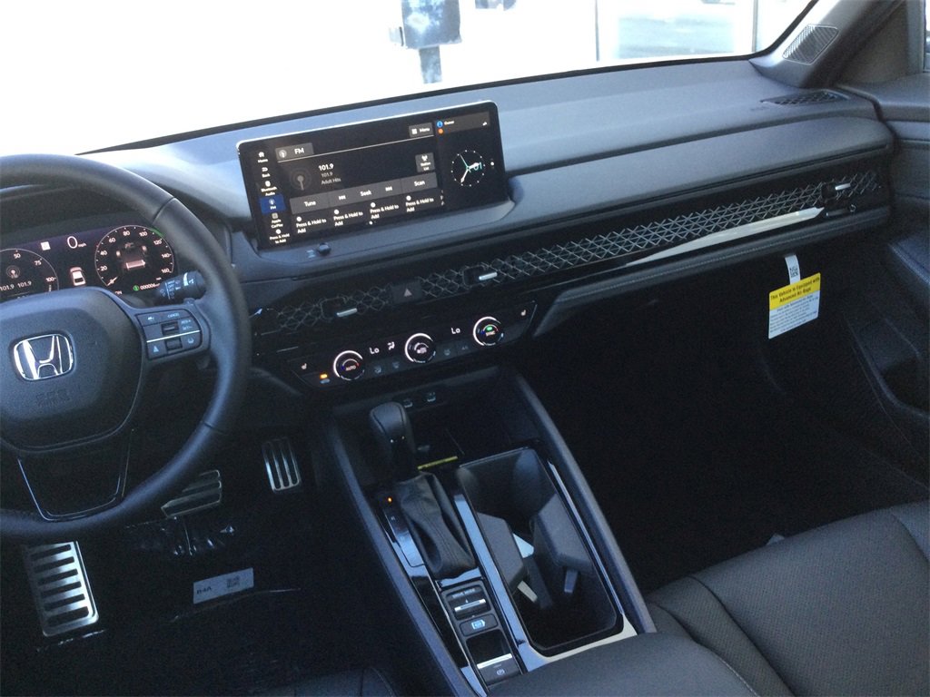 New 2025 Honda Accord Sport image 18