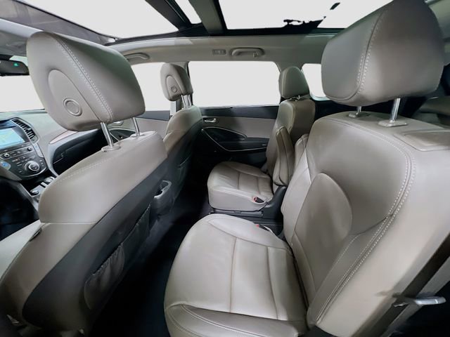 Used 2017 Hyundai Santa Fe Limited image 26