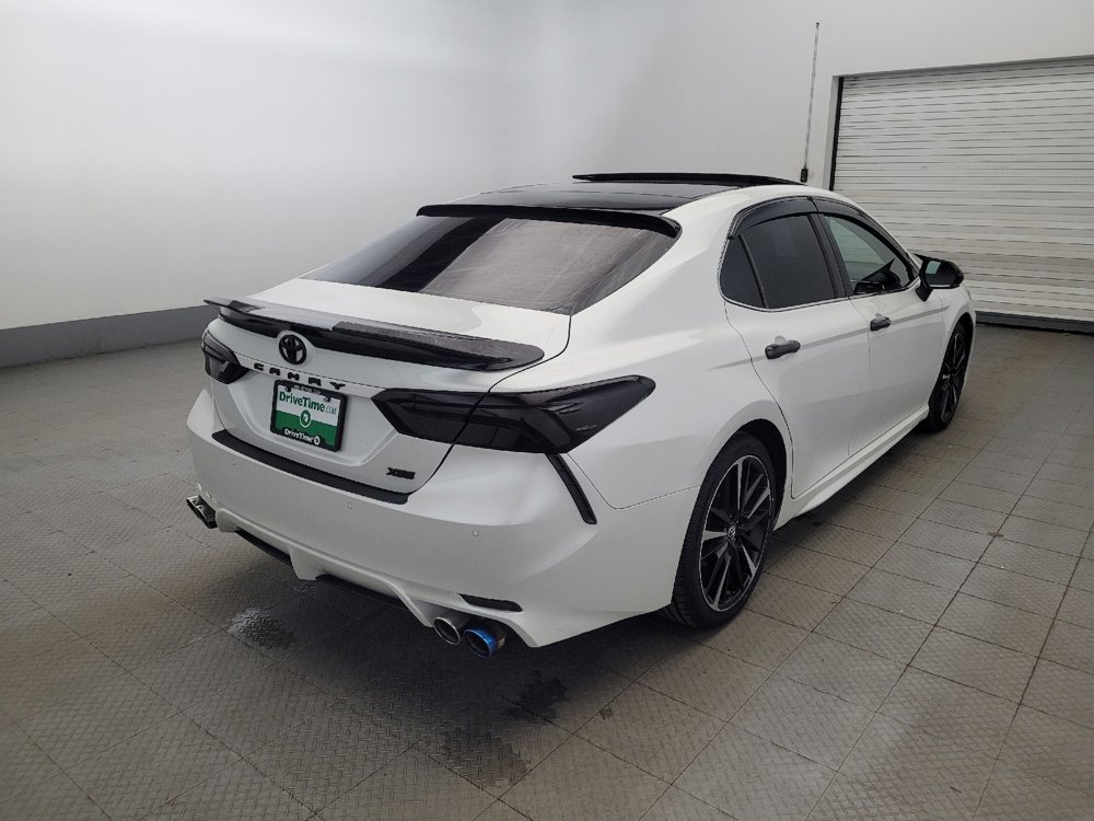 Used 2018 Toyota Camry XSE FWD image 9