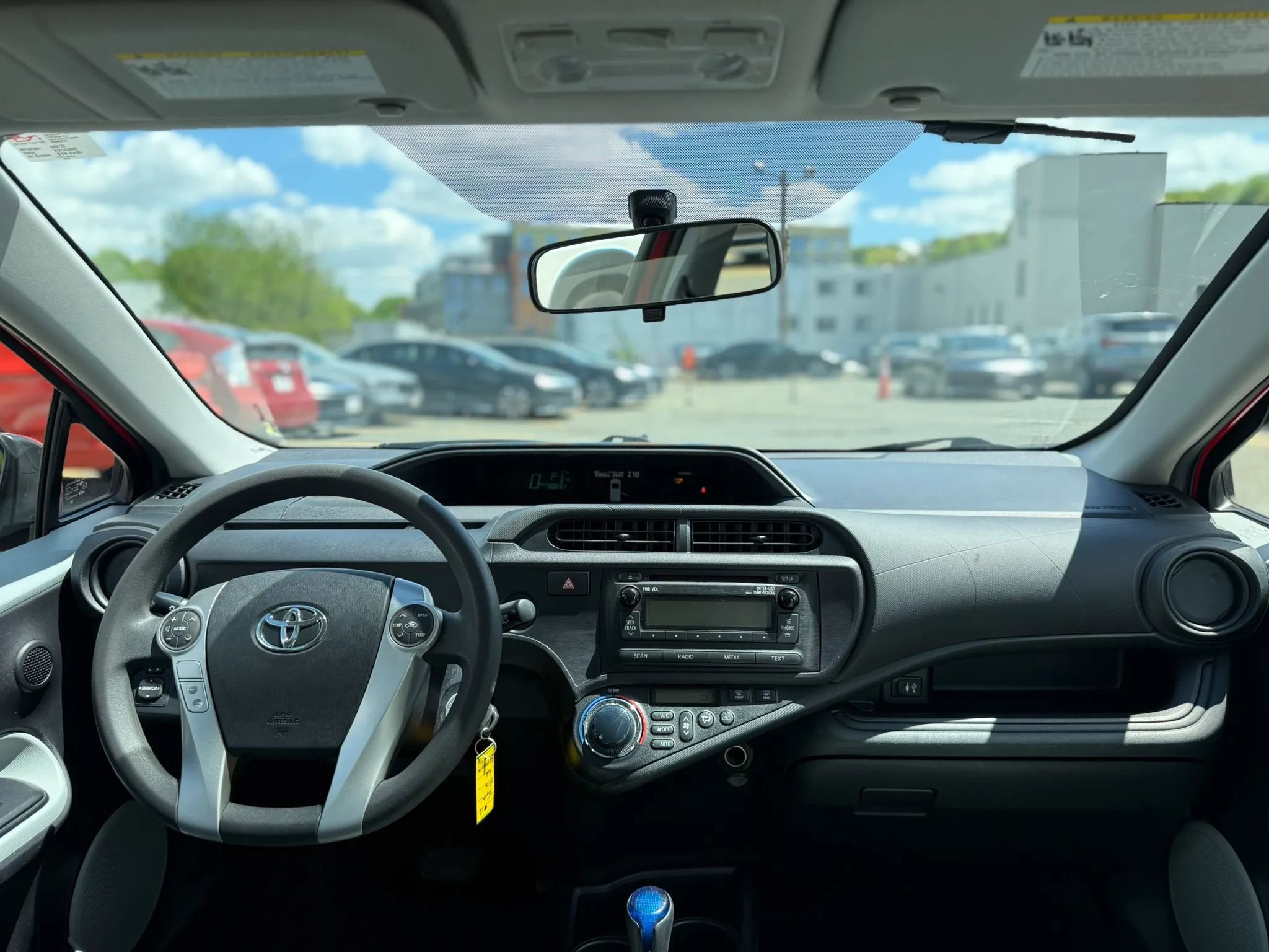 Used 2012 Toyota Prius C One FWD image 18