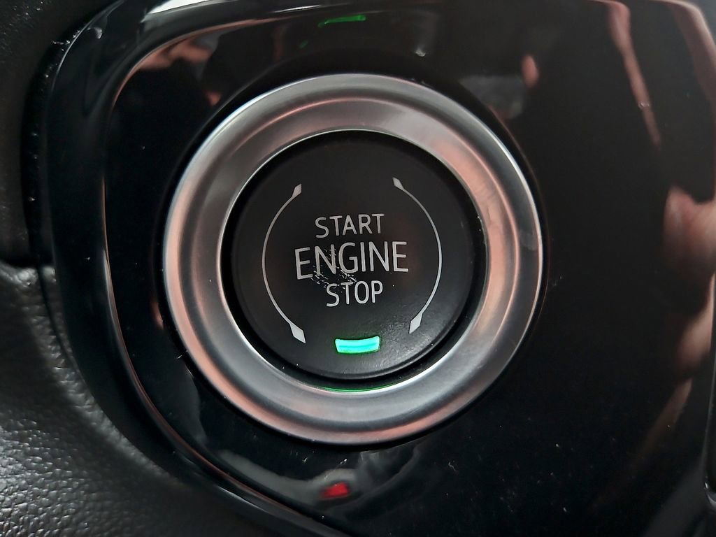 Used 2025 Chevrolet Silverado 1500 RST image 24