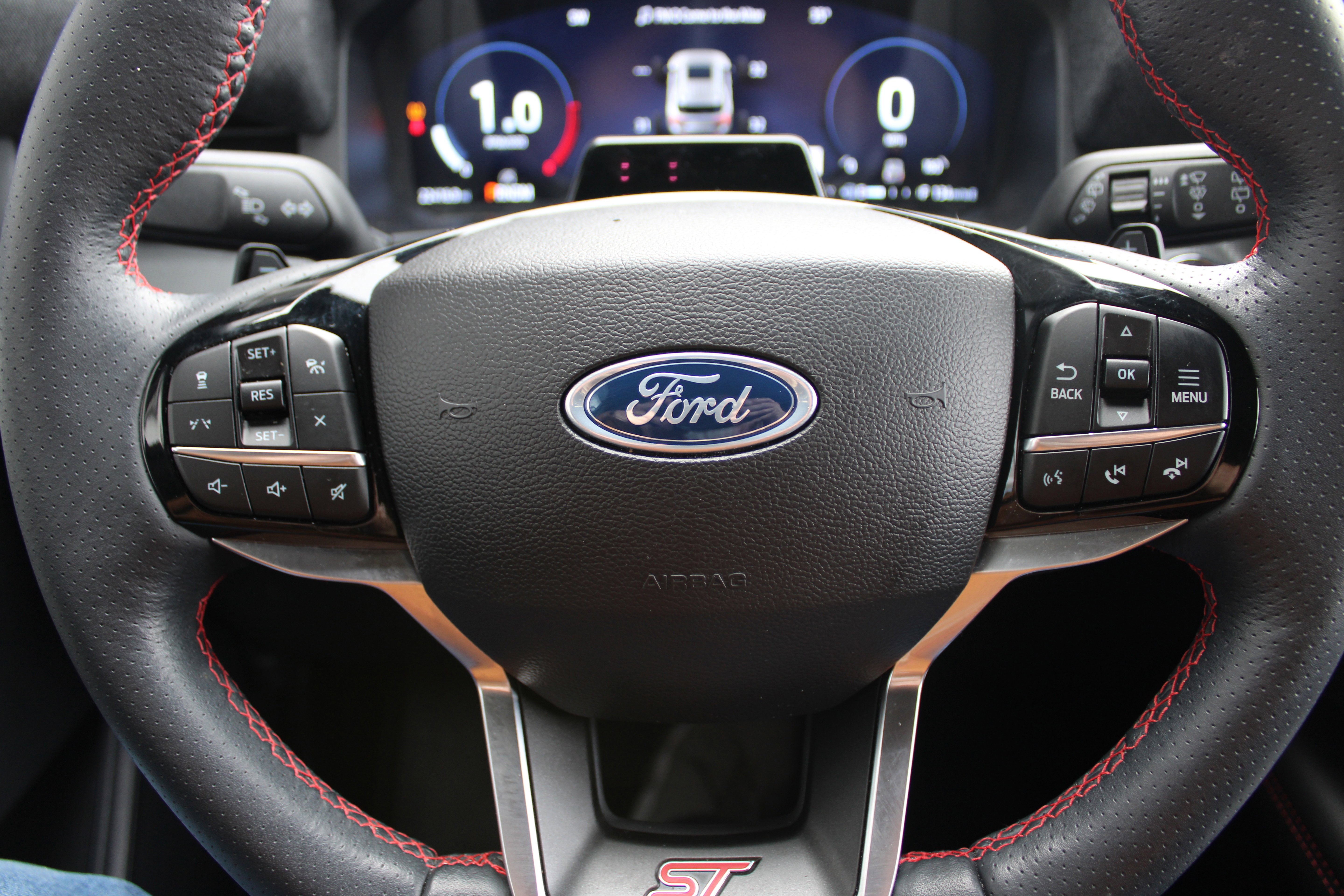 Used 2025 Ford Explorer ST image 20