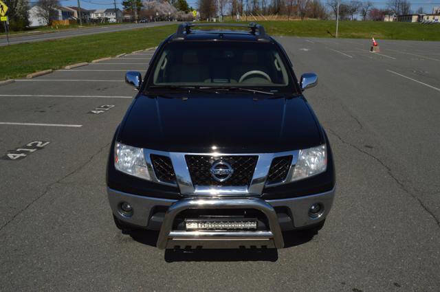 Used 2012 Nissan Frontier SL w/ Moonroof Pkg image 11