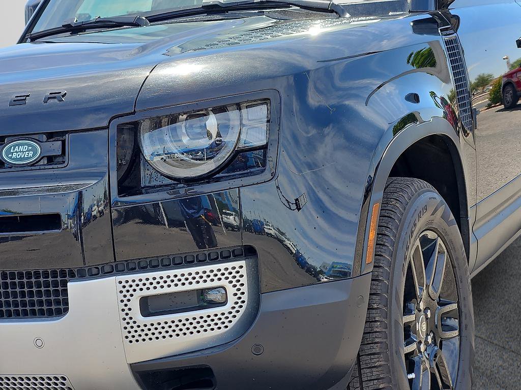 Used 2025 Land Rover Defender 110 S AWD/4WD image 20