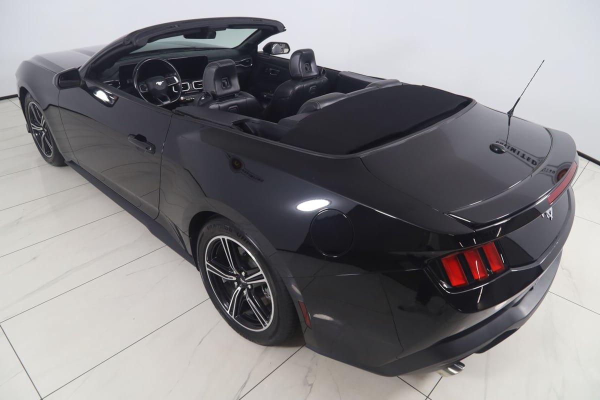Used 2024 Ford Mustang Premium RWD image 28