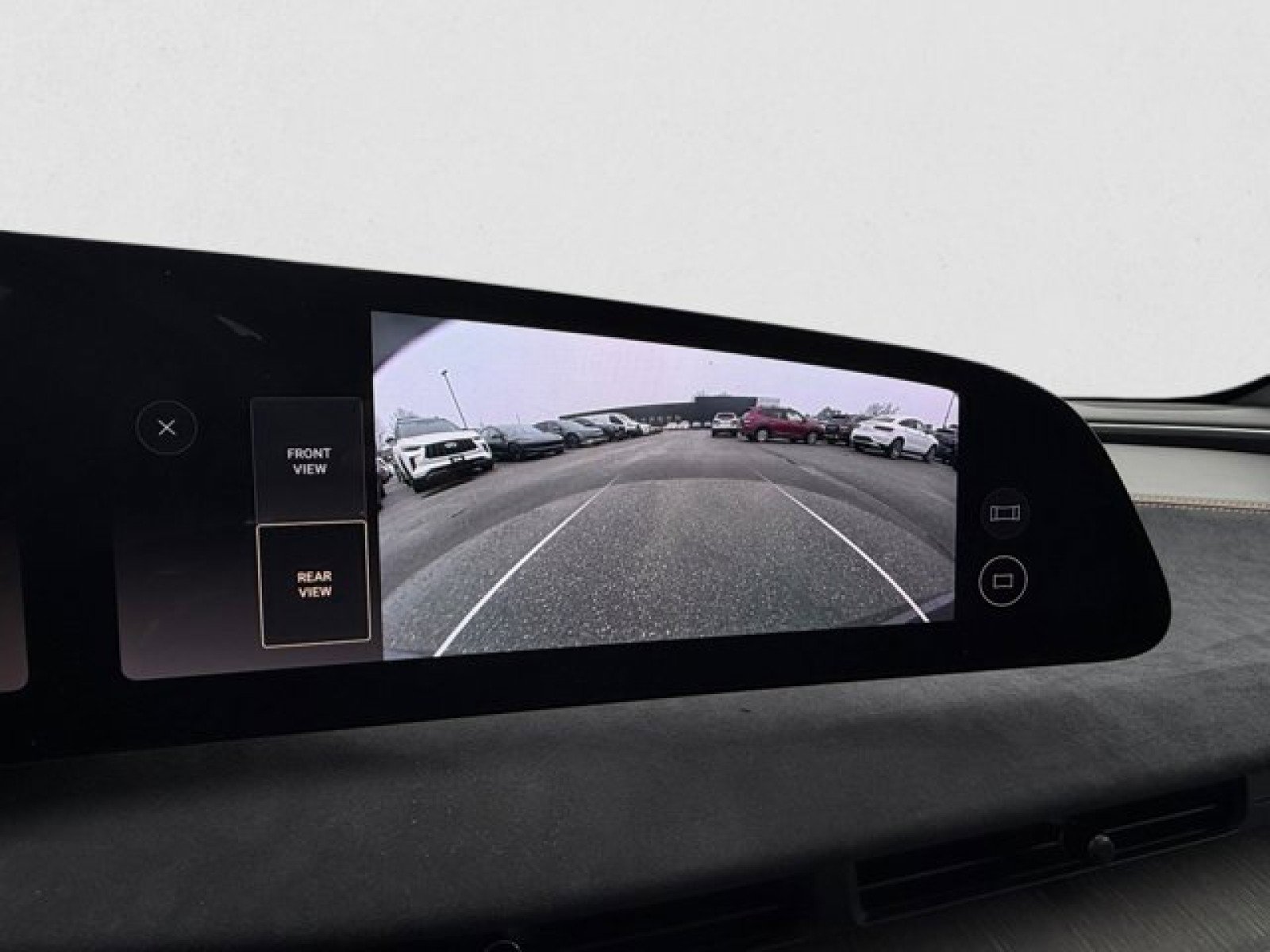 Used 2023 Lucid Air Grand Touring image 17