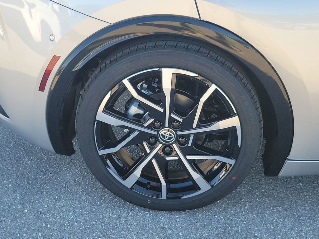 New 2026 Toyota Prius Plug-In Hybrid image 19