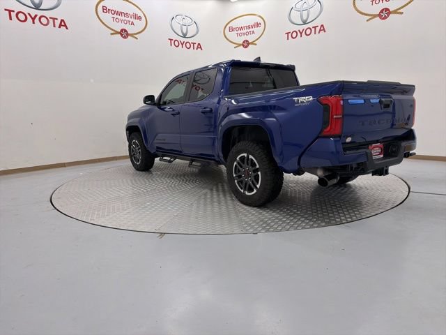 Certified 2025 Toyota Tacoma TRD Sport AWD/4WD image 6
