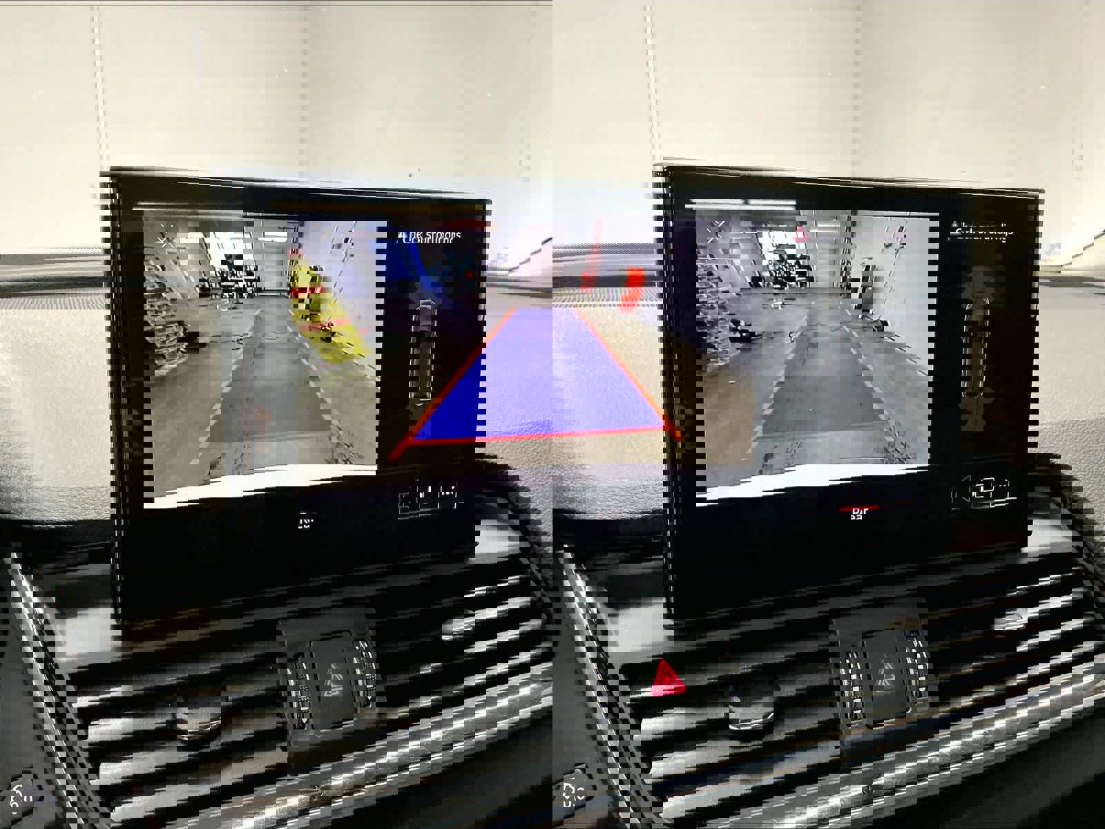 Used 2023 Audi Q5 2.0T Premium w/ Convenience Package image 23