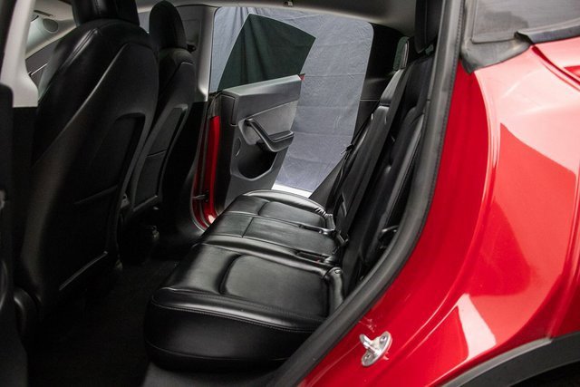 Used 2021 Tesla Model Y Long Range image 22
