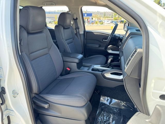 Used 2022 Nissan Frontier SV image 23