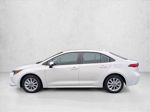 Used 2022 Toyota Corolla LE w/ LE Convenience Package FWD image 9