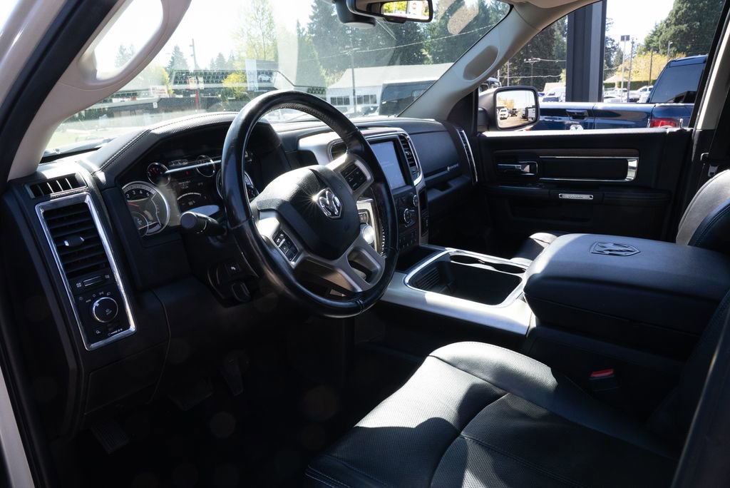 Used 2018 RAM 1500 Laramie w/ Convenience Group AWD/4WD image 20