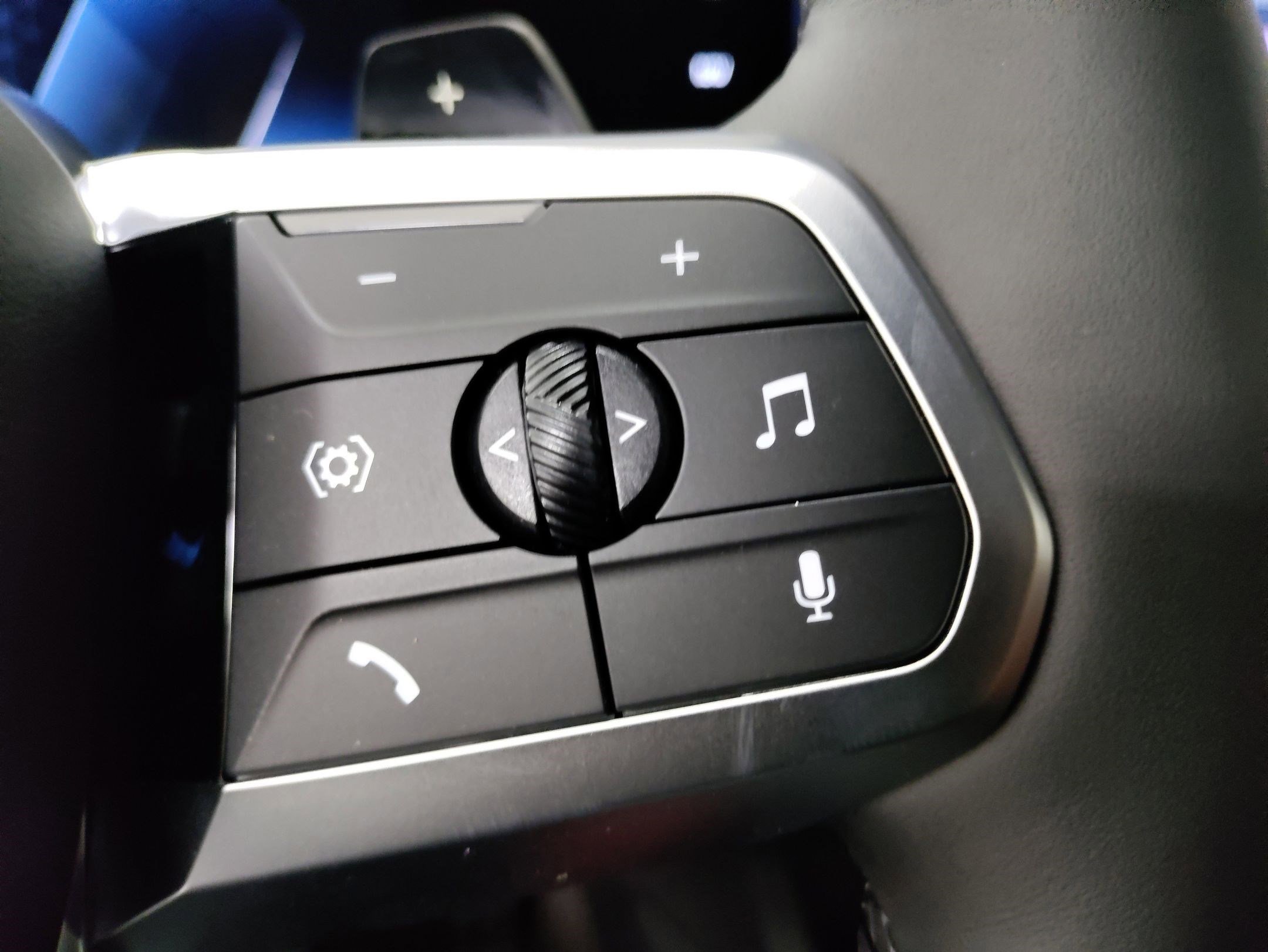 Used 2026 BMW 228i w/ Premium Package FWD image 16