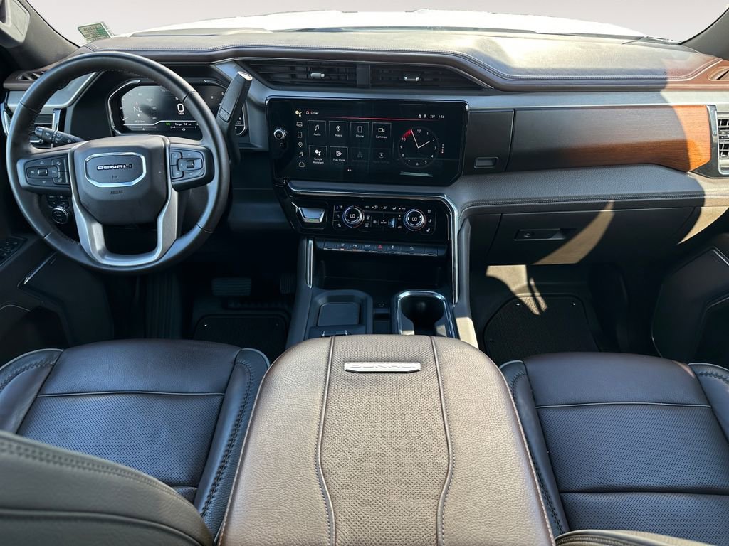 Used 2025 GMC Sierra 2500 Denali w/ Denali Reserve Package AWD/4WD image 10