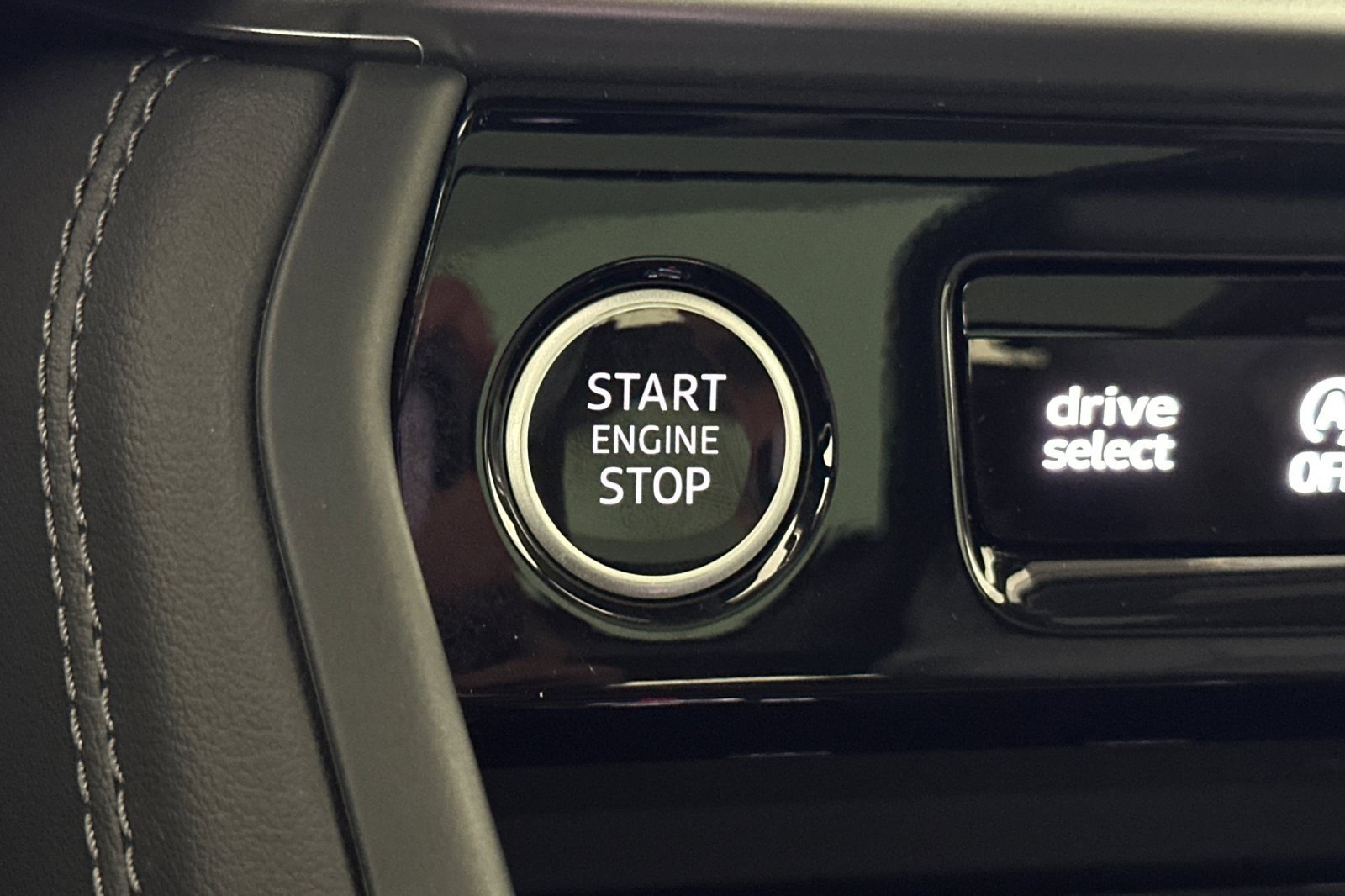 Used 2025 Audi Q5 Premium w/ 19" Wheel Package image 22