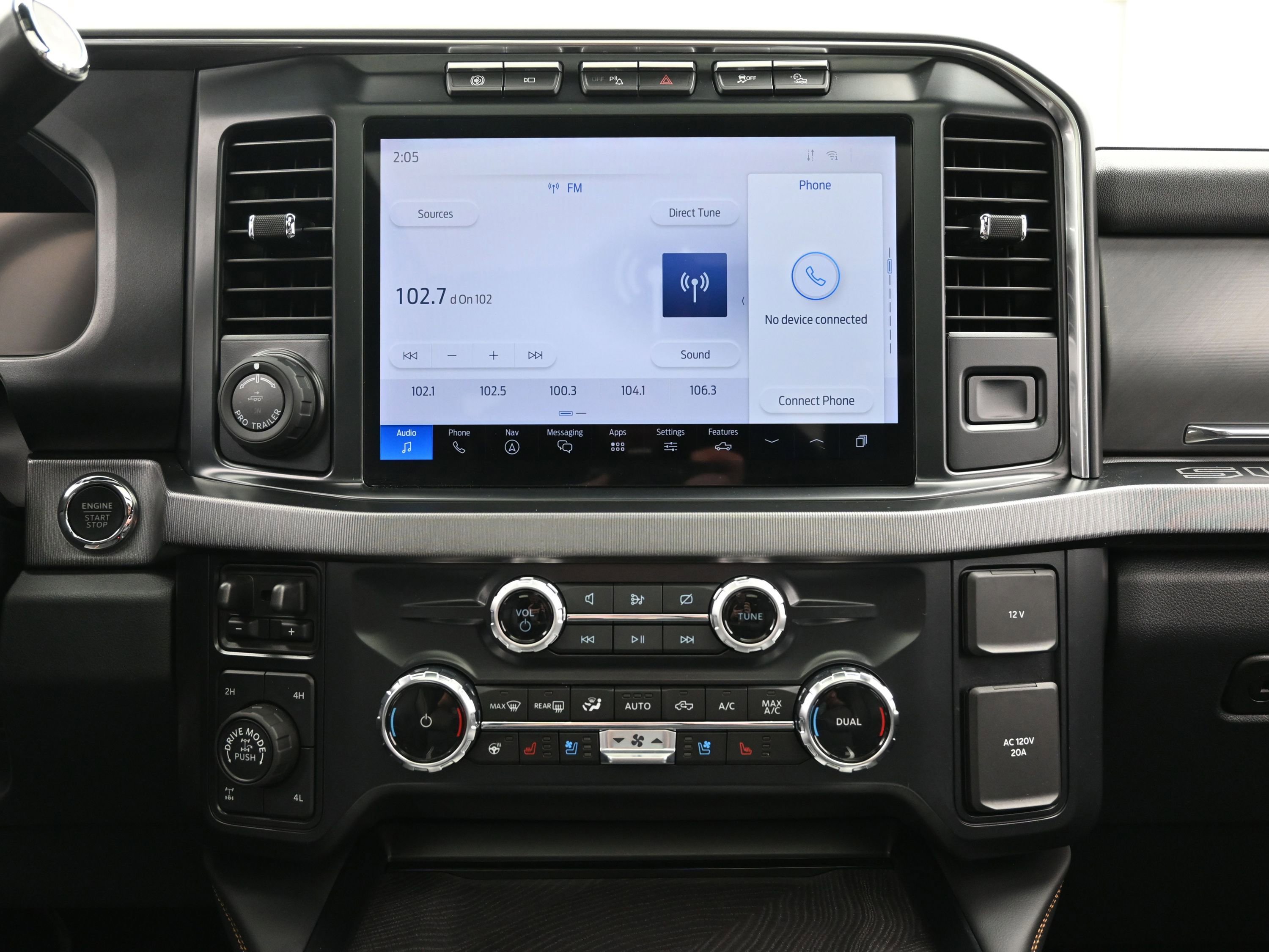 Used 2024 Ford F250 Platinum w/ Tremor Off-Road Package image 17