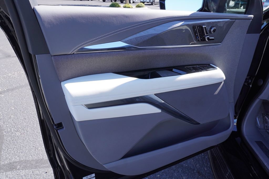 New 2026 Cadillac Escalade IQ Luxury 1 image 14